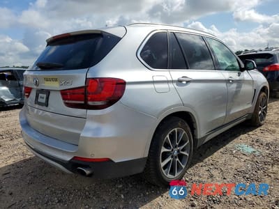 Trzecie zdjęcie samochodu z tyłu: 2017 BMW X5 SDRIVE35I VIN:5UXKR2C39H0U23170 - miniatura