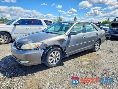 2003 TOYOTA CAMRY XLE 4T1BE30K93U708625 - główne zdjęcie licytacji z USA - miniatura