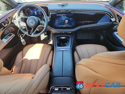Zdjęcie 8 z 12 samochodu: 2024 MERCEDES BENZ E 350 4MATIC VIN:W1KLF4HB8RA025587 - miniatura