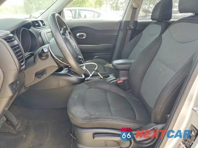 Zdjęcie 7 z 11 samochodu: 2017 KIA SOUL + VIN:KNDJP3A56H7441307 - miniatura