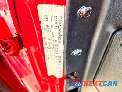 Zdjęcie 13 z 13 samochodu: 2006 JEEP WRANGLER / TJ SPORT VIN:1J4FA49S46P767105 - miniatura