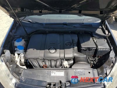 Zdjęcie 11 z 12 samochodu: 2010 VOLKSWAGEN GOLF VIN:WVWBB7AJ6AW189819 - miniatura