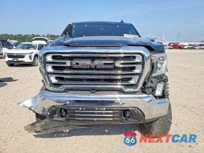 Piąte zdjęcie samochodu w środku: 2022 GMC SIERRA LIMITED K1500 SLT VIN:3GTU9DED9NG127228 - miniatura
