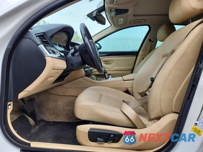 Zdjęcie 7 z 12 samochodu: 2015 BMW 528 I VIN:WBA5A5C53FD515385 - miniatura