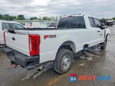 Trzecie zdjęcie samochodu z tyłu: 2024 FORD F250 SUPER DUTY VIN:1FT7X2BA6REC19671 - miniatura