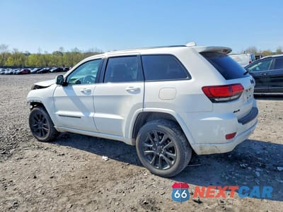 Drugie zdjęcie samochodu z przodu: 2022 JEEP GRAND CHEROKEE LAREDO E VIN:1C4RJFAG9NC113650 - miniatura
