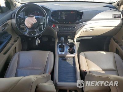 Zdjęcie 8 z 14 samochodu: 2019 HONDA PILOT EXL VIN:5FNYF6H49KB034745 - miniatura
