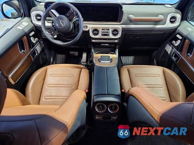 Zdjęcie 8 z 13 samochodu: 2025 MERCEDES-BENZ G 580E VIN:W1NWM0AB9SX039056 - miniatura
