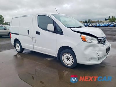 Czwarte zdjęcie samochodu z boku: 2017 NISSAN NV200 SV VIN:3N6CM0KN0HK720216 - miniatura