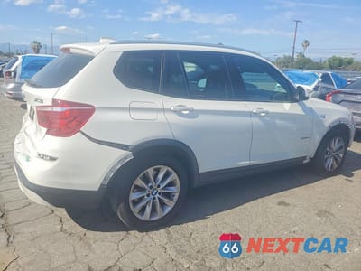 Trzecie zdjęcie samochodu z tyłu: 2016 BMW X3 XDRIVE28I VIN:5UXWX9C56G0D64100 - miniatura