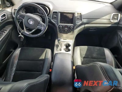 Zdjęcie 8 z 13 samochodu: 2018 JEEP GRAND CHEROKEE LAREDO VIN:1C4RJFAG2JC294780 - miniatura