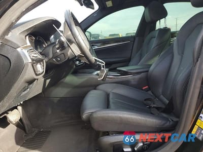 Zdjęcie 7 z 11 samochodu: 2019 BMW 530E VIN:WBAJA9C52KB399446 - miniatura