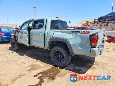 Drugie zdjęcie samochodu z przodu: 2022 TOYOTA TACOMA TRD OFF-ROAD VIN:3TYCZ5AN6NT055474 - miniatura
