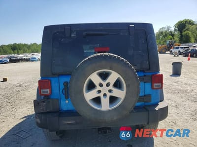 Zdjęcie 6 z 14 samochodu: 2016 JEEP WRANGLER UNLIMITED SPORT VIN:1C4BJWDG7GL247699 - miniatura