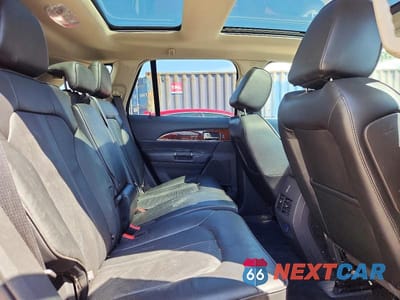 Zdjęcie 11 z 14 samochodu: 2015 LINCOLN MKX VIN:2LMDJ8JK3FBL31059 - miniatura