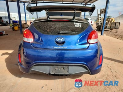 Zdjęcie 6 z 13 samochodu: 2017 HYUNDAI VELOSTER BASE VIN:KMHTC6AD4HU311553 - miniatura