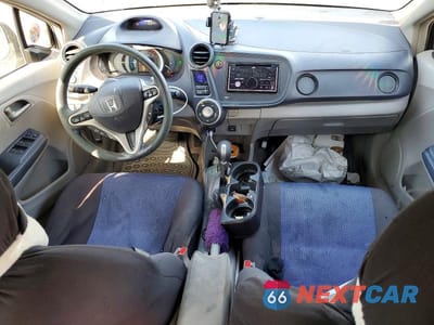 Zdjęcie 8 z 12 samochodu: 2010 HONDA INSIGHT EX VIN:JHMZE2H77AS022670 - miniatura