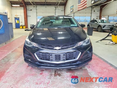 Piąte zdjęcie samochodu w środku: 2016 CHEVROLET CRUZE LT VIN:1G1BE5SM3G7304232 - miniatura