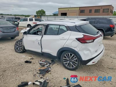 Drugie zdjęcie samochodu z przodu: 2022 NISSAN KICKS SV VIN:3N1CP5CV2NL484716 - miniatura