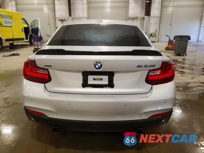 Zdjęcie 6 z 12 samochodu: 2015 BMW M235I XDRIVE VIN:WBA1J9C51FV371187 - miniatura