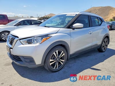 2020 NISSAN KICKS SV 3N1CP5CV4LL506289 - główne zdjęcie licytacji z USA - miniatura