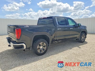 Trzecie zdjęcie samochodu z tyłu: 2025 GMC SIERRA K1500 SLT VIN:1GTUUDED1SZ116007 - miniatura