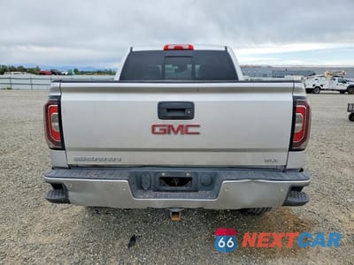 Zdjęcie 6 z 12 samochodu: 2018 GMC SIERRA K1500 SLT VIN:3GTU2NEC1JG637228 - miniatura