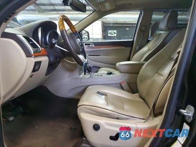 Zdjęcie 7 z 12 samochodu: 2011 JEEP GRAND CHEROKEE OVERLAND VIN:1J4RR6GT4BC560485 - miniatura