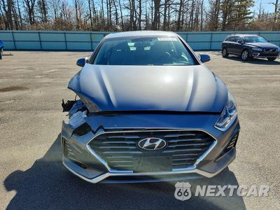 Piąte zdjęcie samochodu w środku: 2018 HYUNDAI SONATA SEL VIN:5NPE34AF6JH645988 - miniatura