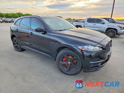 Czwarte zdjęcie samochodu z boku: 2018 JAGUAR F-PACE PREMIUM 25T VIN:SADCJ2FX2JA266081 - miniatura