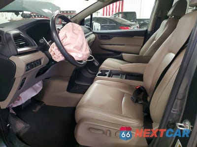 Zdjęcie 7 z 13 samochodu: 2019 HONDA ODYSSEY EXL VIN:5FNRL6H77KB028157 - miniatura