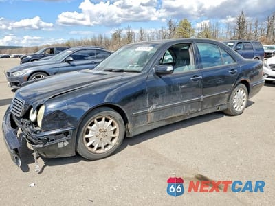 2001 MERCEDES-BENZ E 320 WDBJF65J41B310812 - główne zdjęcie licytacji z USA - miniatura