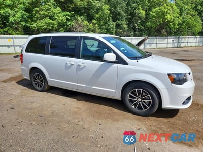 Czwarte zdjęcie samochodu z boku: 2018 DODGE GRAND CARAVAN GT VIN:2C4RDGEG7JR346113 - miniatura