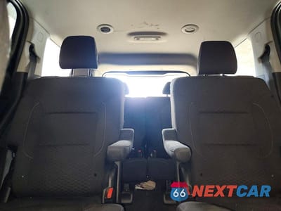 Zdjęcie 10 z 14 samochodu: 2019 GMC ACADIA SLE VIN:1GKKNSLS0KZ102968 - miniatura