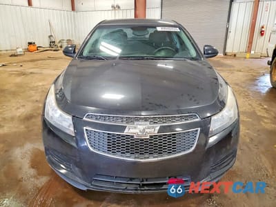Piąte zdjęcie samochodu w środku: 2014 CHEVROLET CRUZE LT VIN:1G1PC5SB4E7367668 - miniatura