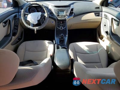 Zdjęcie 8 z 12 samochodu: 2016 HYUNDAI ELANTRA VALUE EDITION VIN:KMHDH4AE6GU603478 - miniatura