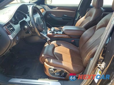 Zdjęcie 7 z 12 samochodu: 2011 AUDI A8 VIN:WAUAVAFD8BN000675 - miniatura
