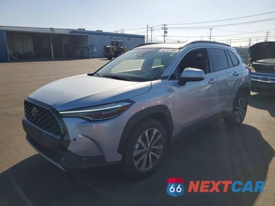 2023 TOYOTA COROLLA CROSS XLE 7MUDAABG0PV043989 - główne zdjęcie licytacji z USA - miniatura