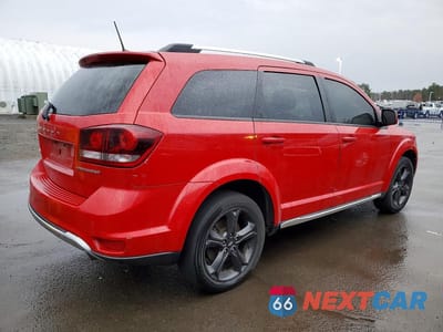 Trzecie zdjęcie samochodu z tyłu: 2020 DODGE JOURNEY CROSSROAD VIN:3C4PDCGB4LT265720 - miniatura
