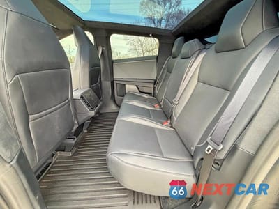 Zdjęcie 13 z 14 samochodu: 2024 TESLA CYBERTRUCK VIN:7G2CEHEE3RA048554 - miniatura