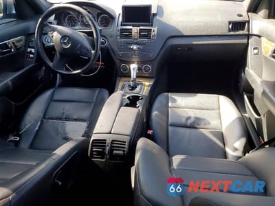 Zdjęcie 8 z 11 samochodu: 2009 MERCEDES-BENZ C 350 VIN:WDDGF56XX9R043869 - miniatura