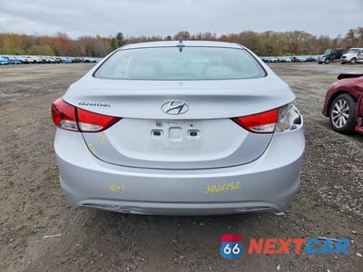 Zdjęcie 6 z 13 samochodu: 2013 HYUNDAI ELANTRA GLS VIN:KMHDH4AE0DU582770 - miniatura