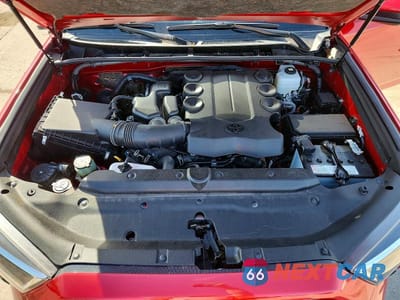 Zdjęcie 12 z 13 samochodu: 2024 TOYOTA 4RUNNER SR5 VIN:JTEMU5JR6R6260652 - miniatura