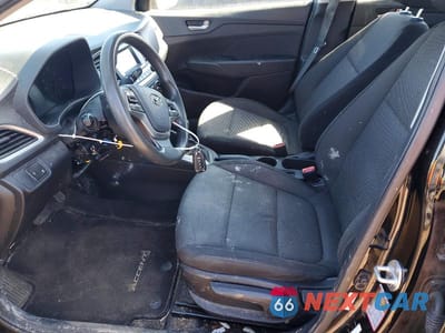 Zdjęcie 7 z 11 samochodu: 2019 HYUNDAI ACCENT SE VIN:3KPC24A37KE073187 - miniatura
