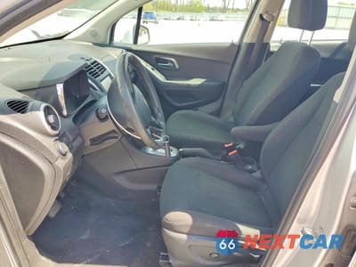 Zdjęcie 7 z 13 samochodu: 2016 CHEVROLET TRAX LS VIN:3GNCJNSB0GL280545 - miniatura