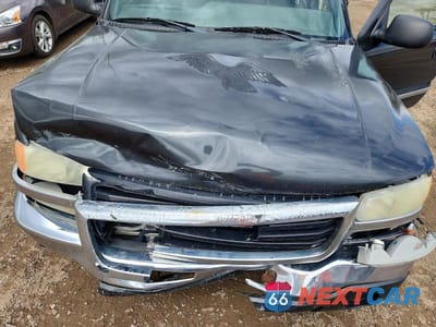 Zdjęcie 11 z 12 samochodu: 2003 GMC NEW SIERRA K1500 VIN:2GTEK19T731204550 - miniatura
