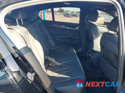 Zdjęcie 10 z 12 samochodu: 2020 BMW 530 I VIN:WBAJR3C01LBP95363 - miniatura