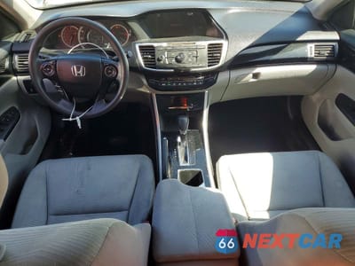 Zdjęcie 8 z 12 samochodu: 2016 HONDA ACCORD LX VIN:1HGCR2F31GA141925 - miniatura