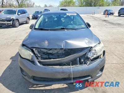 Piąte zdjęcie samochodu w środku: 2012 TOYOTA COROLLA LE VIN:2T1BU4EEXCC882443 - miniatura