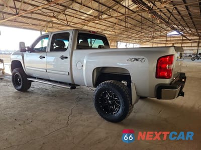 Drugie zdjęcie samochodu z przodu: 2011 CHEVROLET SILVERADO K2500 HEAVY DUTY LT VIN:1GC1KXC84BF117878 - miniatura